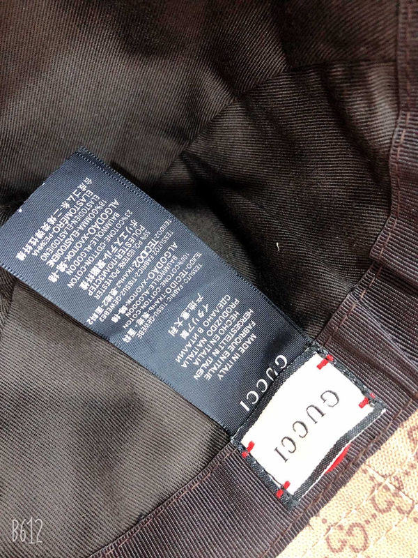 ブランド帽子側面デザイン